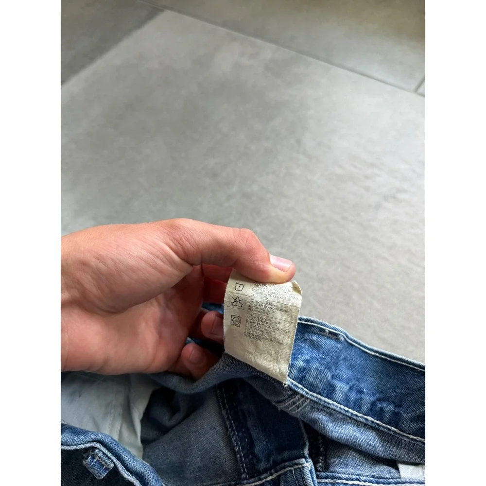 Vintage Carhartt R28 DST Mens 34 Blue Denim Carpenter Shorts Distressed Workwear - Picture 11 of 11
